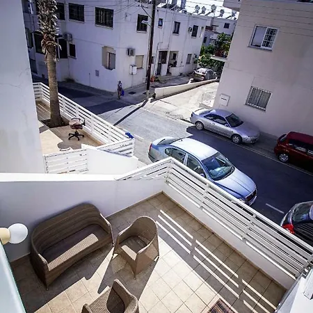 3 Costa Vernalli Apartman